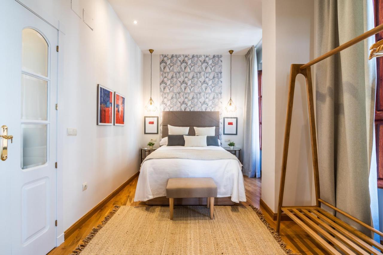 Tuguest Isabel La Catolica Apartment Granada Exterior photo